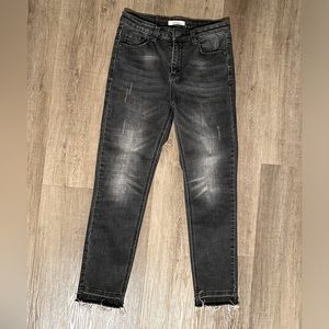 Elan Distressed Skinny Jeans